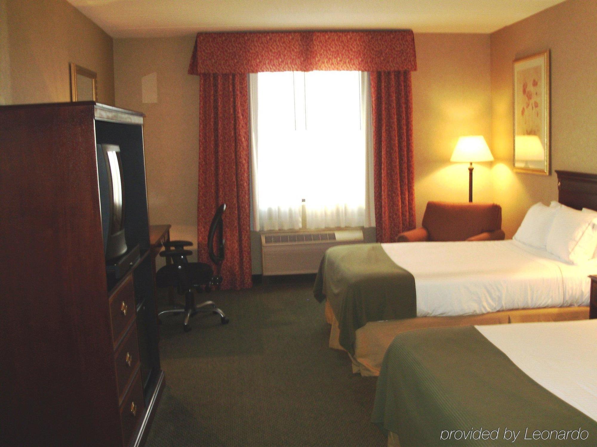 Holiday Inn Express Hotel & Suites Columbus Airport, An Ihg Hotel Gahanna Esterno foto